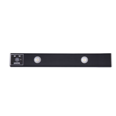 Buon prezzo Nero 600mAh sotto armadio luci a strisce 0,5W Flusso luminoso 130LM in linea