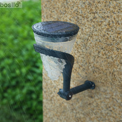 Buon prezzo Tempo di ricarica 6-8 ore Lampade da giardino solari Dimensioni a parete ecologiche in linea